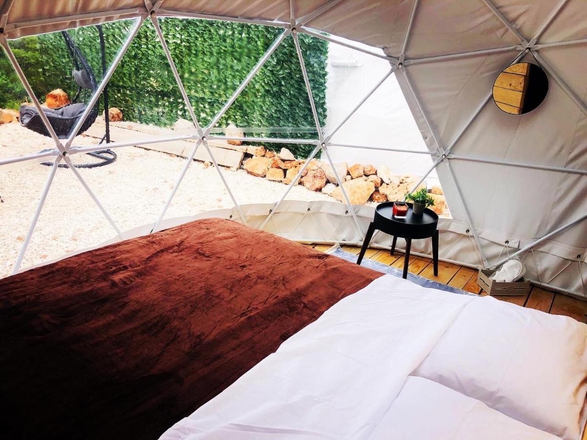 Вилла Glamping Peninsula Lustica Rose Тиват Экстерьер фото